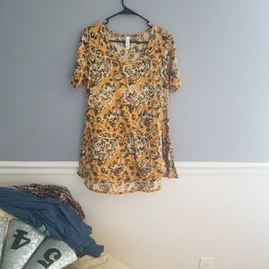 Lularoe perfect T